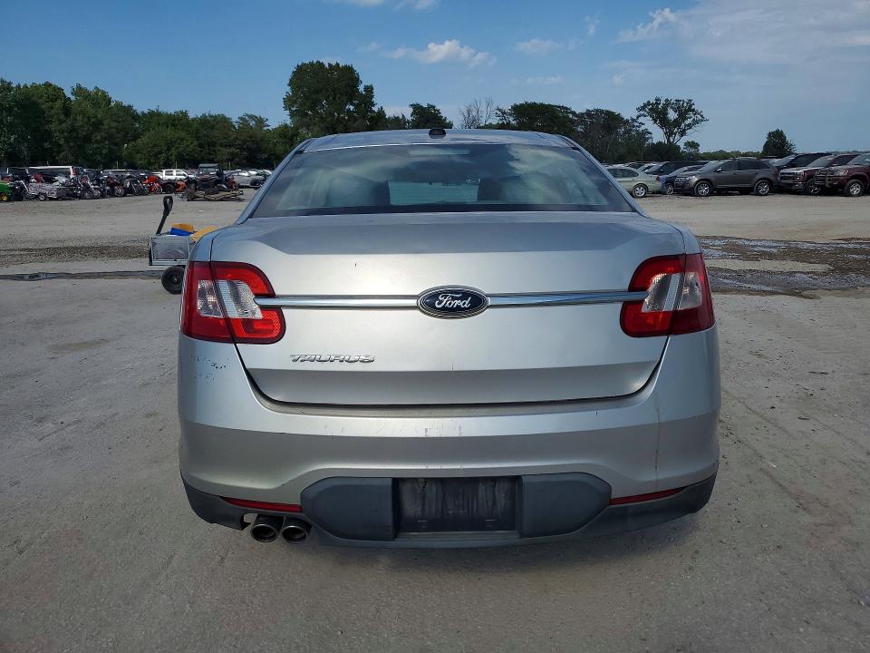 67136396 :رقم المزاد ، 1FAHP2DW4AG169462 vin ، 2010 Ford Taurus مزاد بيع