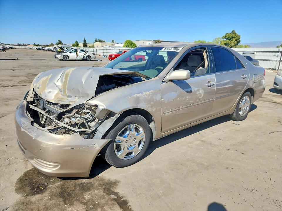 68837096 :رقم المزاد ، JTDBE32K040269826 vin ، 2004 Toyota Camry مزاد بيع