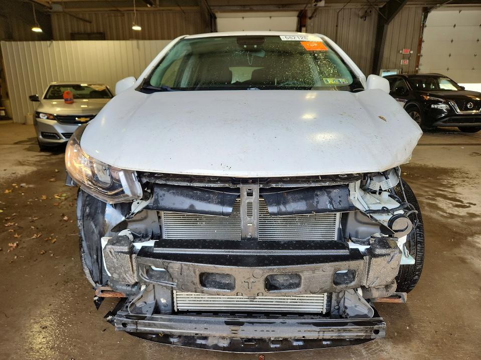68212896 :رقم المزاد ، KL7CJNSB7JB732862 vin ، 2018 Chevrolet Trax مزاد بيع