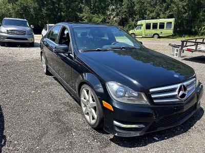 2013 Mercedes-benz C მანქანა იყიდება აუქციონზე, vin: WDDGF8ABXDR259999, აუქციონის ნომერი: 68377326
