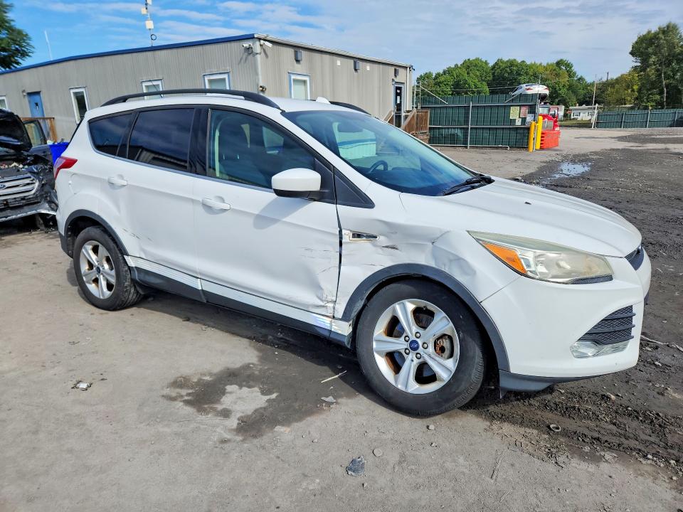 Продаж на аукціоні авто 2014 Ford Escape, vin: 1FMCU9GX1EUD95147, номер лоту: 70870256