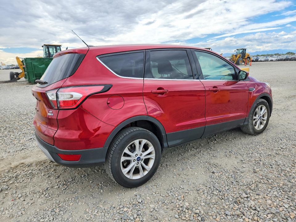 Продажа на аукционе авто 2017 Ford Escape, vin: 1FMCU9GD0HUD19882, номер лота: 68929576