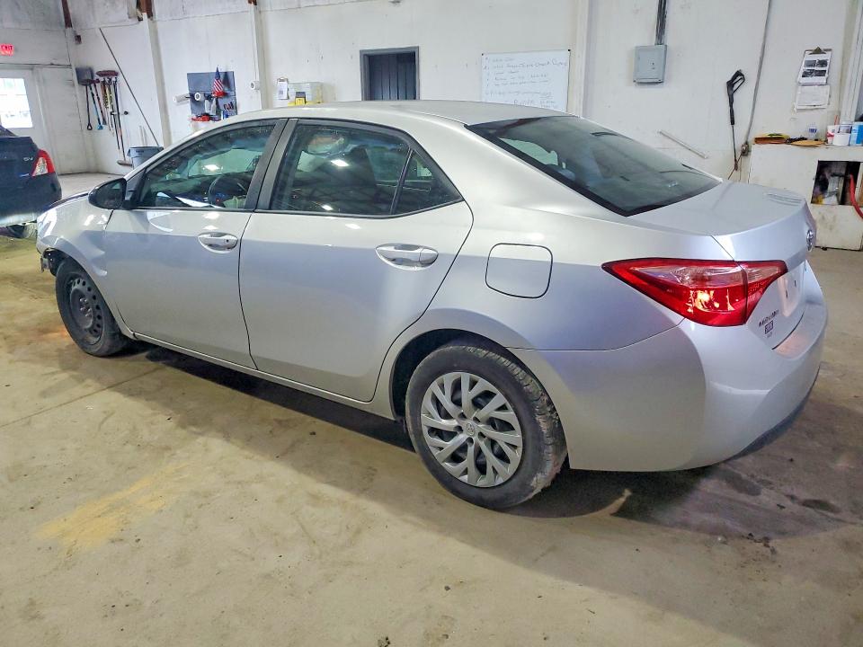 Продаж на аукціоні авто 2018 Toyota Corolla, vin: 2T1BURHE0JC071272, номер лоту: 68637826