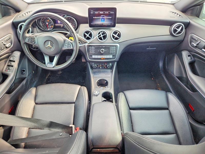 70296596 :رقم المزاد ، WDDSJ4EB1JN637772 vin ، 2018 Mercedes-benz Cla مزاد بيع