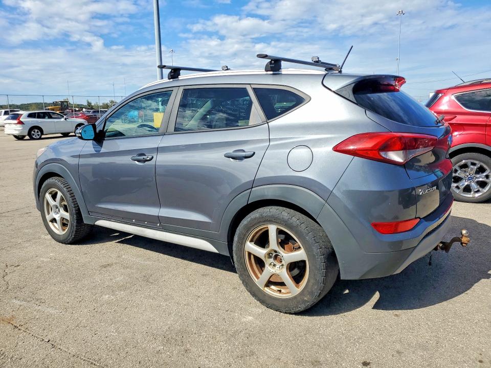 70371756 :رقم المزاد ، KM8J3CA26HU502430 vin ، 2017 Hyundai Tucson مزاد بيع