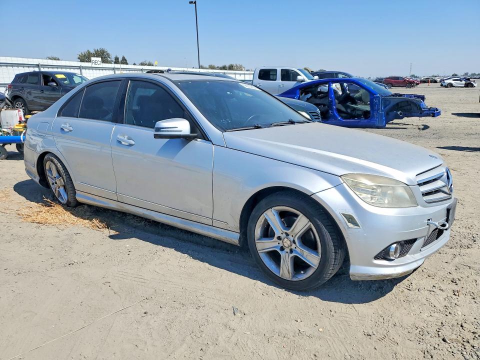 2010 Mercedes-benz C მანქანა იყიდება აუქციონზე, vin: WDDGF5EB5AR116687, აუქციონის ნომერი: 68803836
