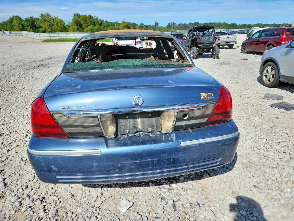 70153216 :رقم المزاد ، 2MEFM75V38X609994 vin ، 2008 Mercury Grand Marquis مزاد بيع