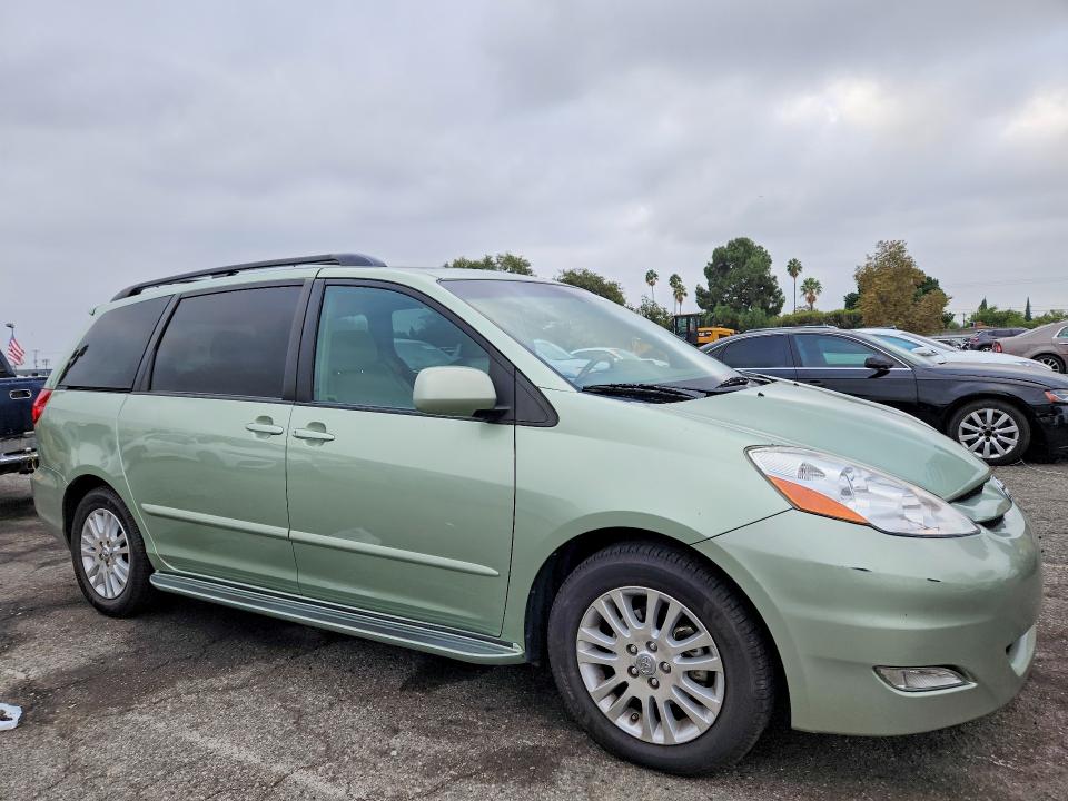 Aukcja sprzedaży 2008 Toyota Sienna, vin: 5TDZK22CX8S207914, numer aukcji: 69047566