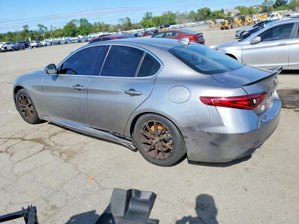 Продаж на аукціоні авто 2018 Alfa Romeo Giulia, vin: ZARFAEBN7J7590693, номер лоту: 69112786