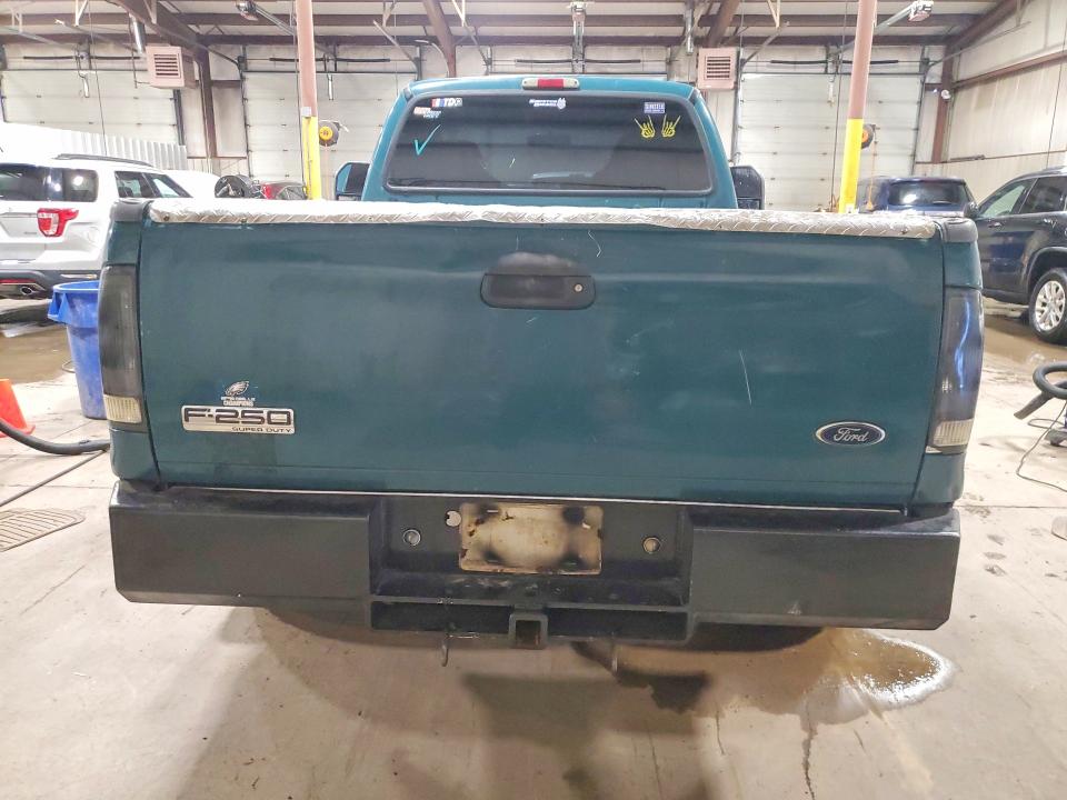 69852826 :رقم المزاد ، 1FTSF20P15EC42130 vin ، 2005 Ford F250 مزاد بيع
