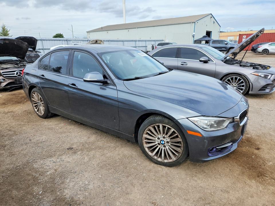 2013 Bmw 328 მანქანა იყიდება აუქციონზე, vin: WBA3B3C56DJ811282, აუქციონის ნომერი: 68248196