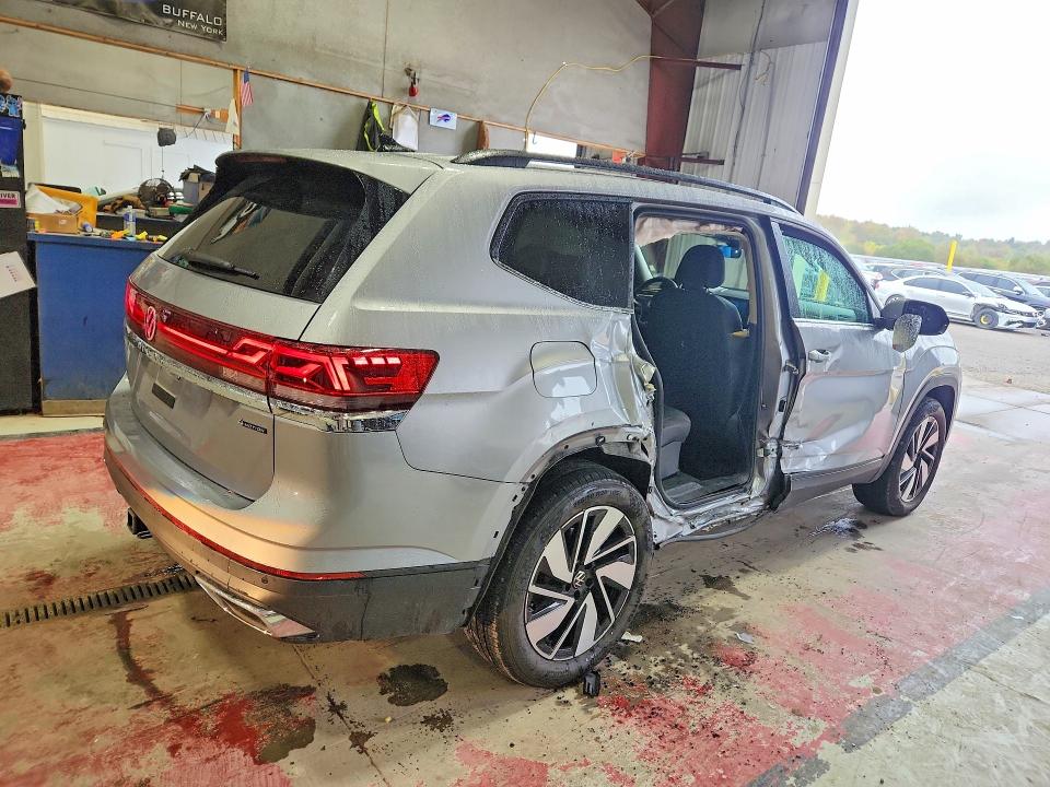 Продажа на аукционе авто 2026 Volkswagen Atlas, vin: 1V2HN2CA8TC581060, номер лота: 70798716
