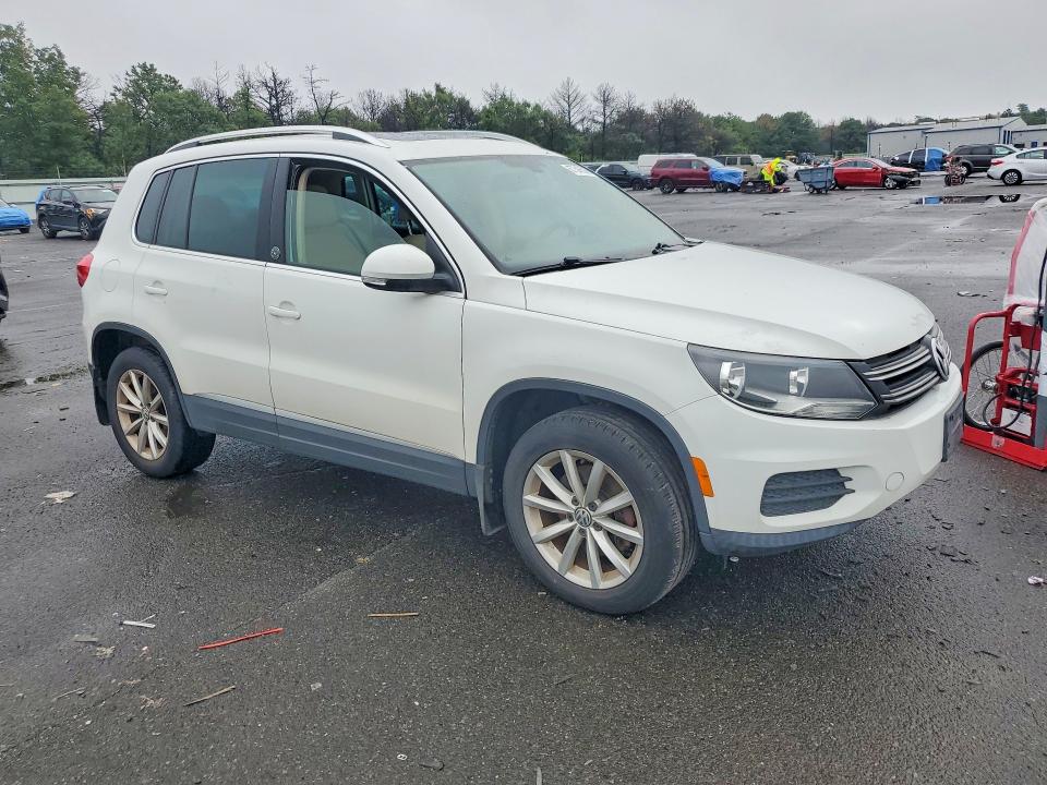 Продаж на аукціоні авто 2017 Volkswagen Tiguan, vin: WVGSV7AX5HK022442, номер лоту: 67345536
