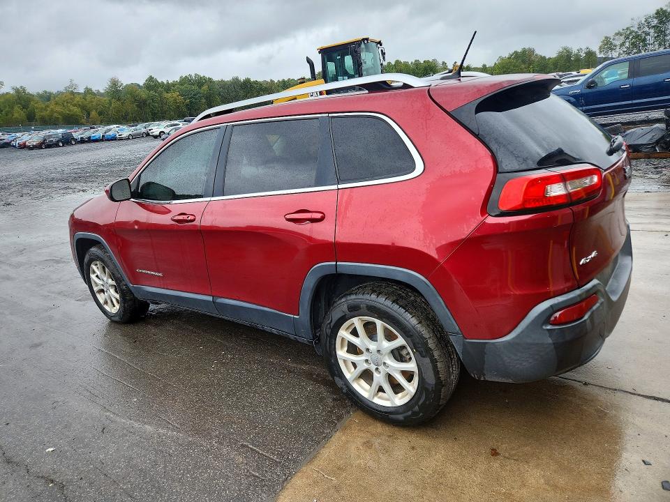 68417086 :رقم المزاد ، 1C4PJMCB7FW675379 vin ، 2015 Jeep Cherokee مزاد بيع
