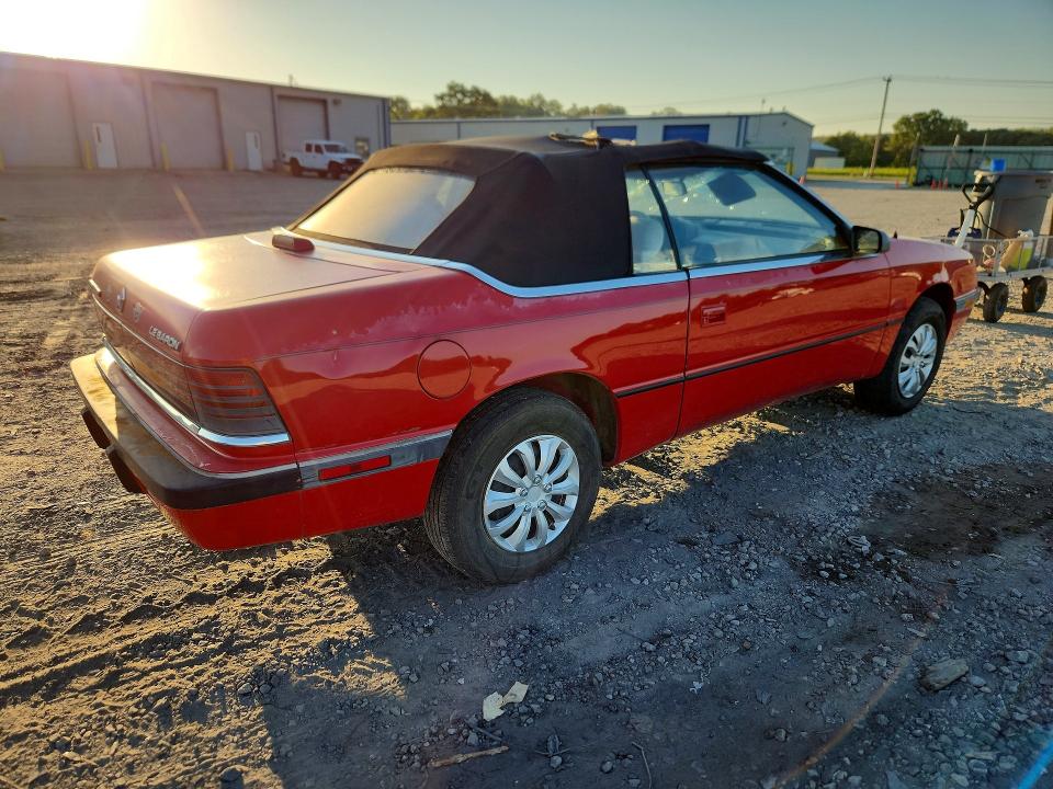 1991 Chrysler Lebaron მანქანა იყიდება აუქციონზე, vin: 1C3XJ4532MG139960, აუქციონის ნომერი: 66898046