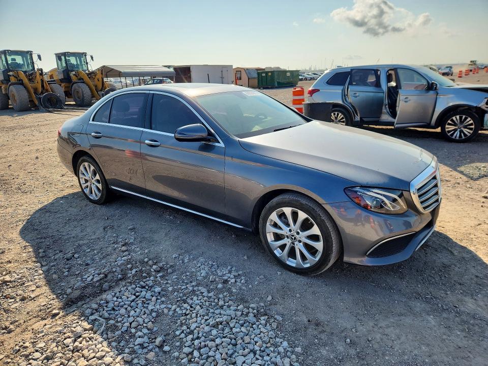 Aukcja sprzedaży 2019 Mercedes-benz E, vin: WDDZF4JB4KA523991, numer aukcji: 69824806