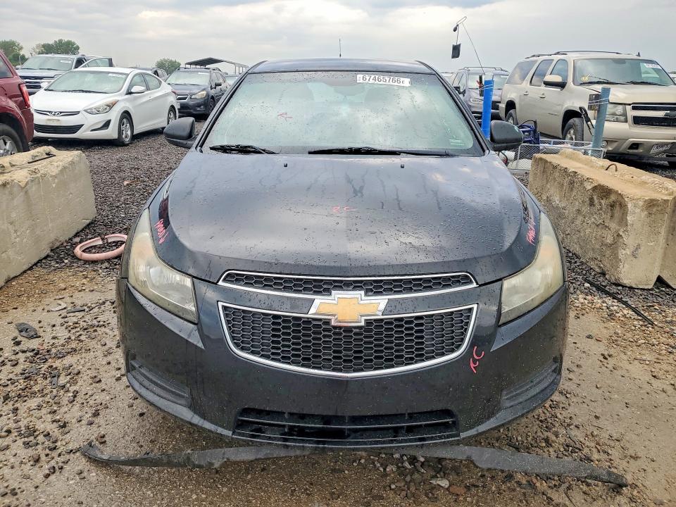 67465766 :رقم المزاد ، 1G1PC5SH7C7381775 vin ، 2012 Chevrolet Cruze مزاد بيع