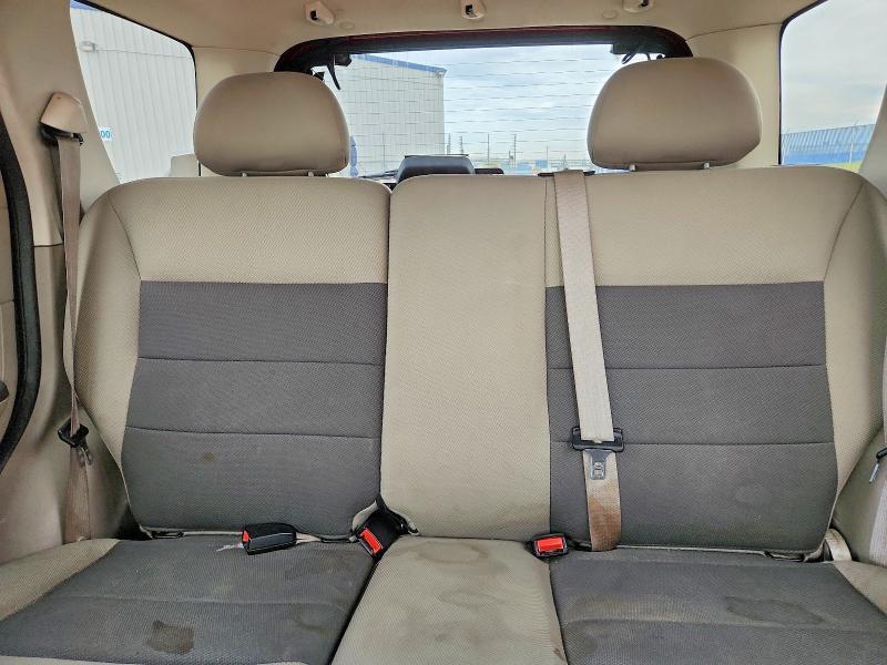 2008 Ford Escape მანქანა იყიდება აუქციონზე, vin: 1FMCU03138KA27422, აუქციონის ნომერი: 70730416