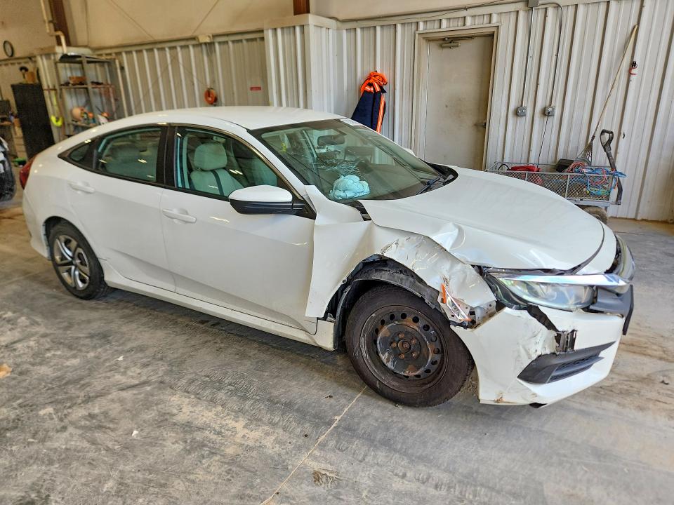 70248326 :رقم المزاد ، 19XFC2F53GE076331 vin ، 2016 Honda Civic مزاد بيع