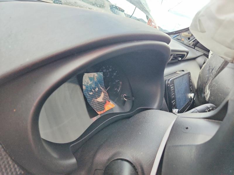 68834156 :رقم المزاد ، 3N1CP5CV1ML512634 vin ، 2021 Nissan Kicks مزاد بيع