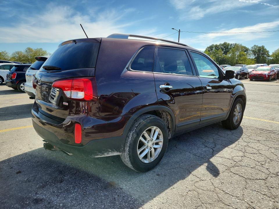 67935966 :رقم المزاد ، 5XYKT3A63FG660055 vin ، 2015 Kia Sorento مزاد بيع