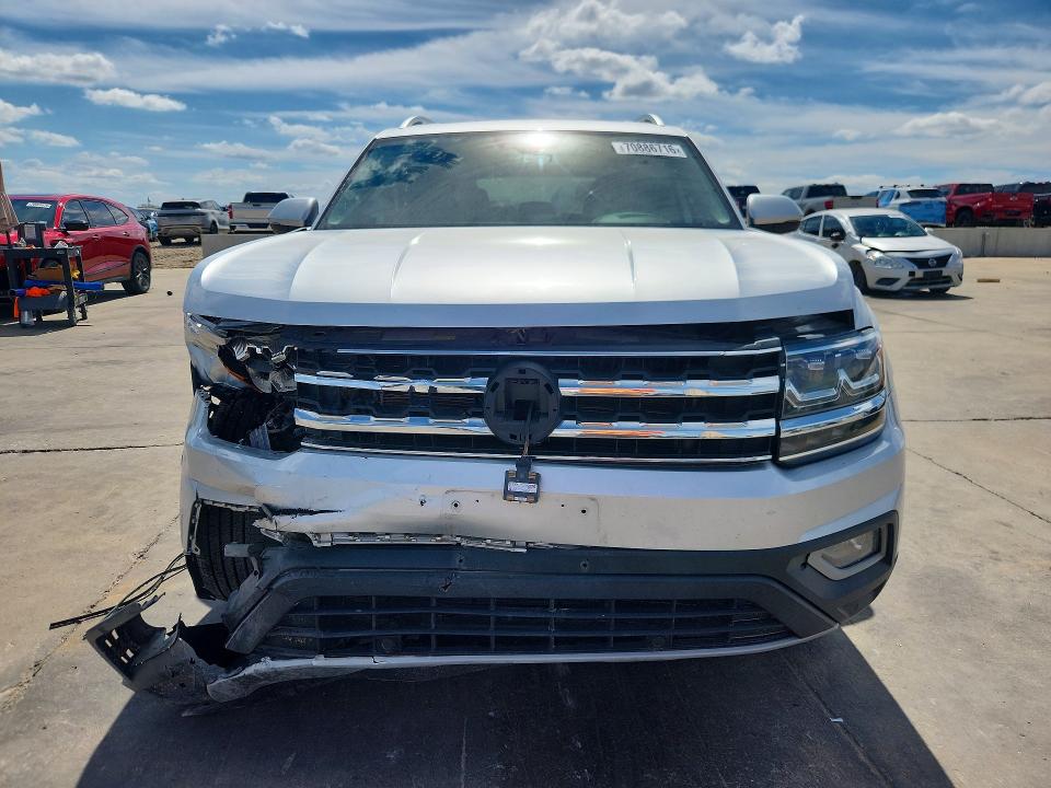 70886716 :رقم المزاد ، 1V2ER2CA4JC519868 vin ، 2018 Volkswagen Atlas مزاد بيع