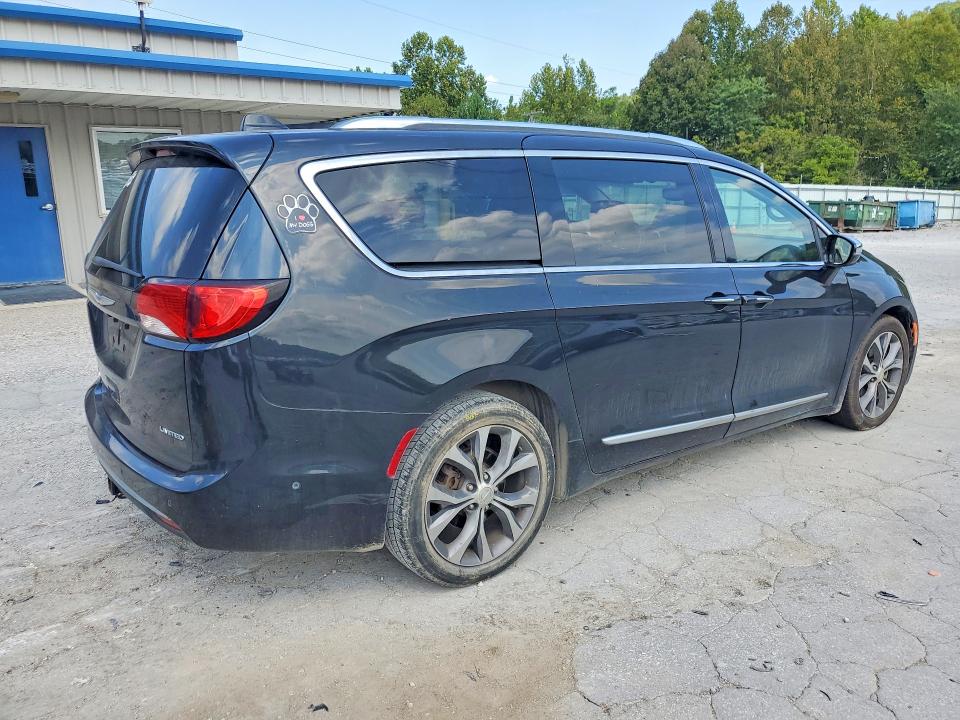 Продаж на аукціоні авто 2018 Chrysler Pacifica, vin: 2C4RC1GG3JR155236, номер лоту: 67692066