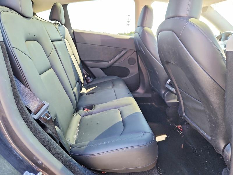 67739786 :رقم المزاد ، 7SAYGDEE0RA301912 vin ، 2024 Tesla Model Y مزاد بيع