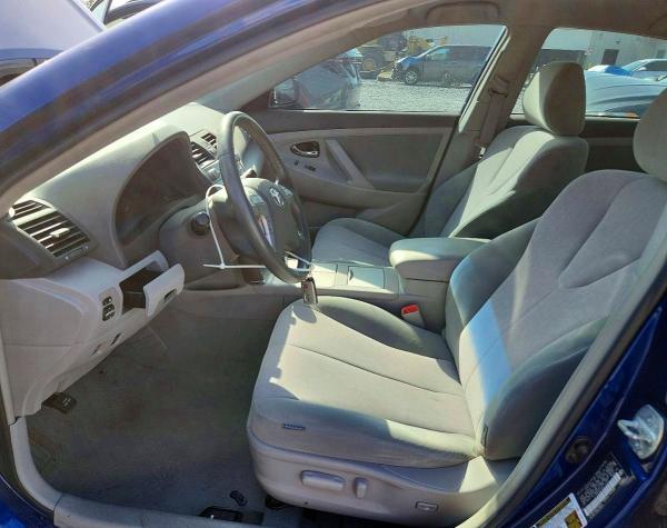 2010 Toyota Camry მანქანა იყიდება აუქციონზე, vin: 4T1BB3EKXAU113183, აუქციონის ნომერი: 69152376