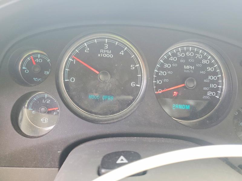67966926 :رقم المزاد ، 1GNSCJE01ER186561 vin ، 2014 Chevrolet Suburban مزاد بيع
