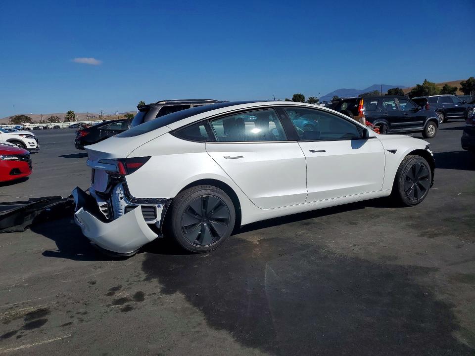 Продаж на аукціоні авто 2026 Tesla Model 3, vin: 5YJ3E1EAXTF206437, номер лоту: 67218996