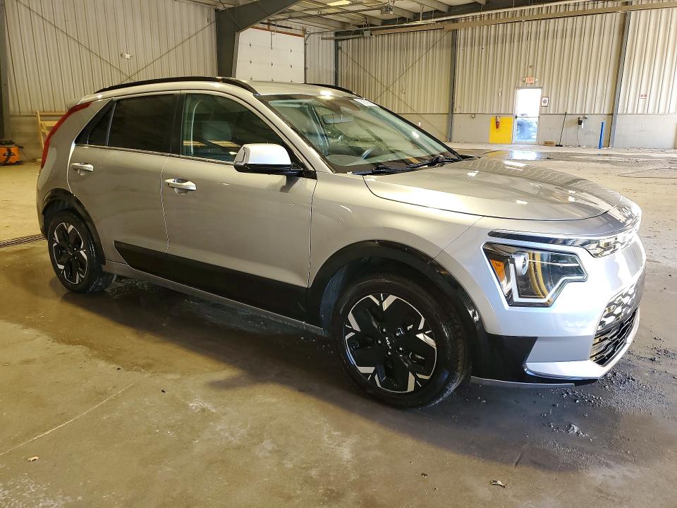 2023 Kia Niro მანქანა იყიდება აუქციონზე, vin: KNDCR3L10P5071463, აუქციონის ნომერი: 70726196