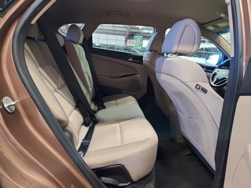 68541356 :رقم المزاد ، KM8J3CA20GU052059 vin ، 2016 Hyundai Tucson مزاد بيع