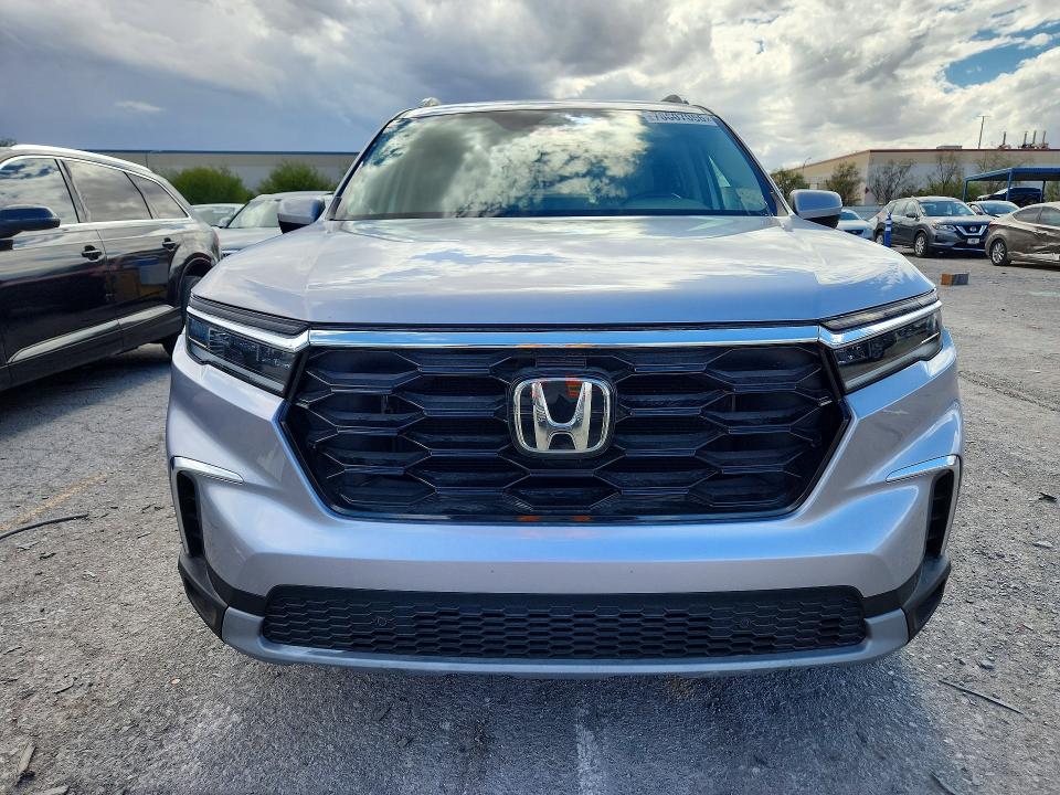 Продаж на аукціоні авто 2024 Honda Pilot, vin: 5FNYG2H76RB011739, номер лоту: 70607056