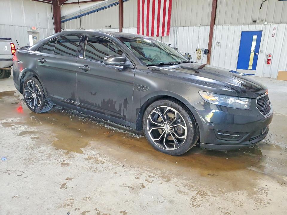 68110206 :رقم المزاد ، 1FAHP2KT6FG169477 vin ، 2015 Ford Taurus مزاد بيع