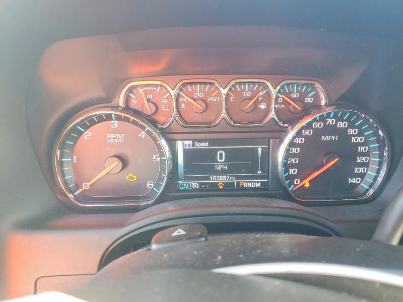 Продаж на аукціоні авто 2015 Chevrolet Suburban, vin: 1GNSKJKC8FR553328, номер лоту: 70860216