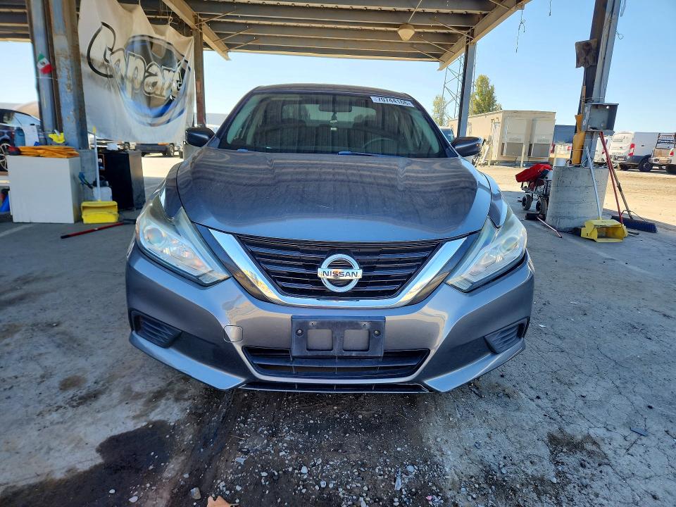 Продаж на аукціоні авто 2016 Nissan Altima, vin: 1N4AL3AP9GN377096, номер лоту: 70744166