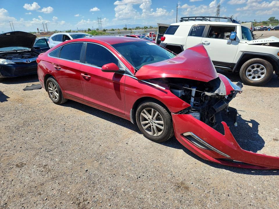 67561016 :رقم المزاد ، 5NPE24AFXFH156116 vin ، 2015 Hyundai Sonata مزاد بيع