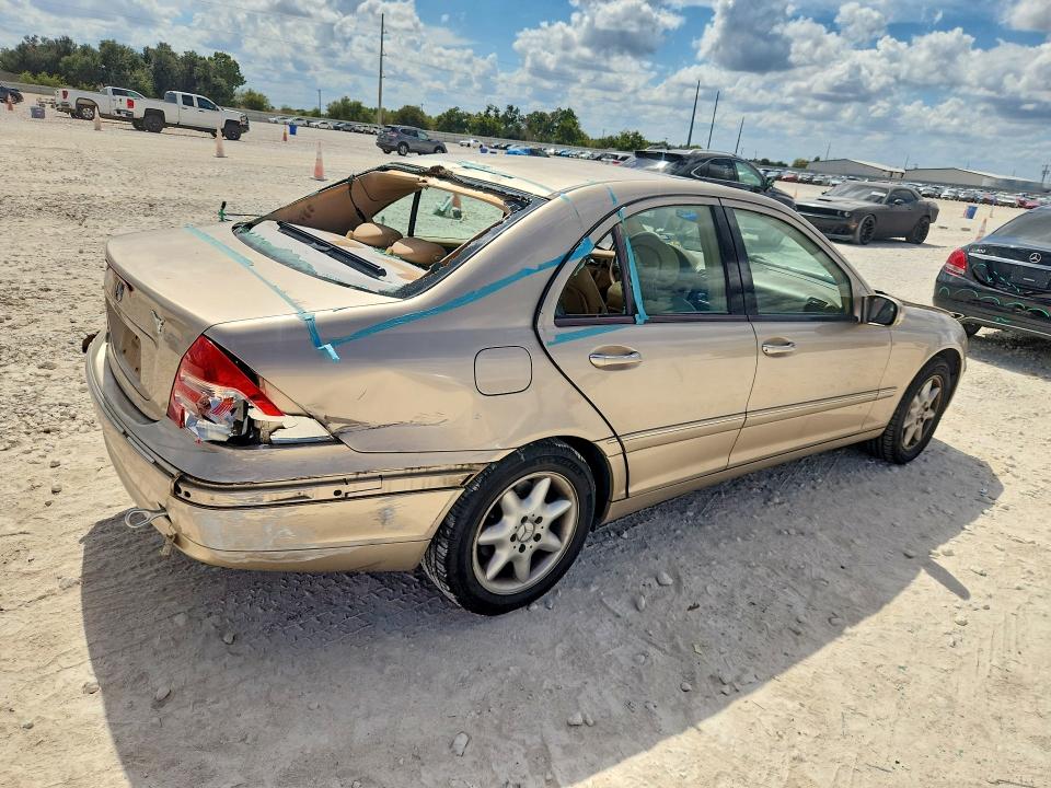 Продажа на аукционе авто 2003 Mercedes-benz C, vin: WDBRF64J53F353653, номер лота: 69678806