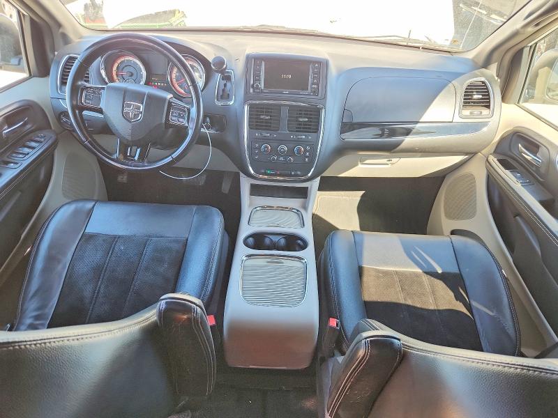 2017 Dodge Grand Caravan მანქანა იყიდება აუქციონზე, vin: 2C4RDGCG4HR865990, აუქციონის ნომერი: 70663226