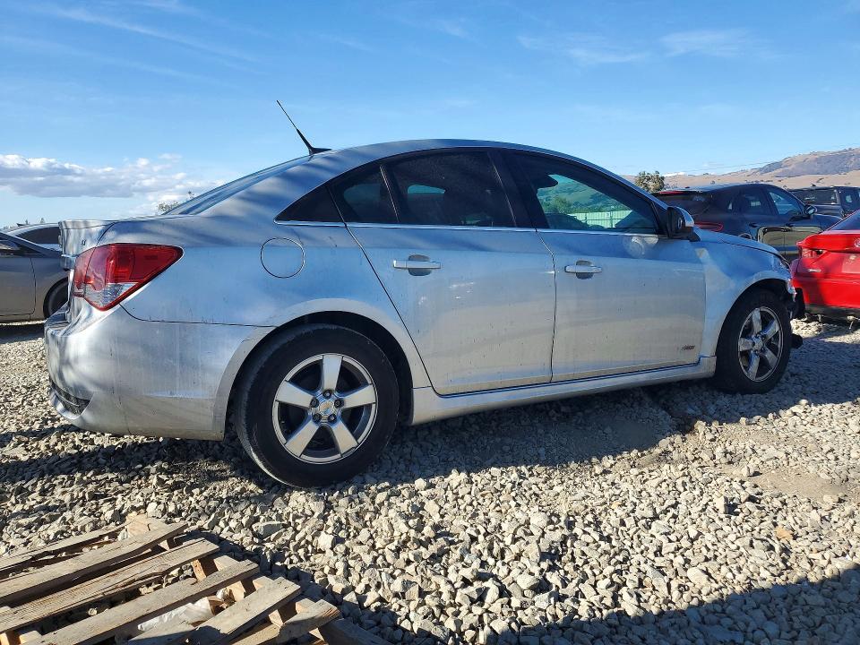 2014 Chevrolet Cruze მანქანა იყიდება აუქციონზე, vin: 1G1PC5SB8E7461066, აუქციონის ნომერი: 67727026