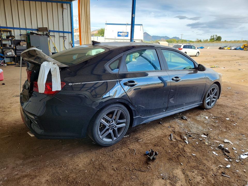 69822796 :رقم المزاد ، 3KPF34AD7ME310847 vin ، 2021 Kia Forte مزاد بيع