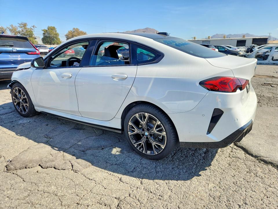 2026 Bmw 228 მანქანა იყიდება აუქციონზე, vin: WBA83GG00T7U78680, აუქციონის ნომერი: 70666846