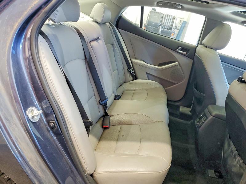 70483336 :رقم المزاد ، 5XXGN4A74FG421715 vin ، 2015 Kia Optima مزاد بيع
