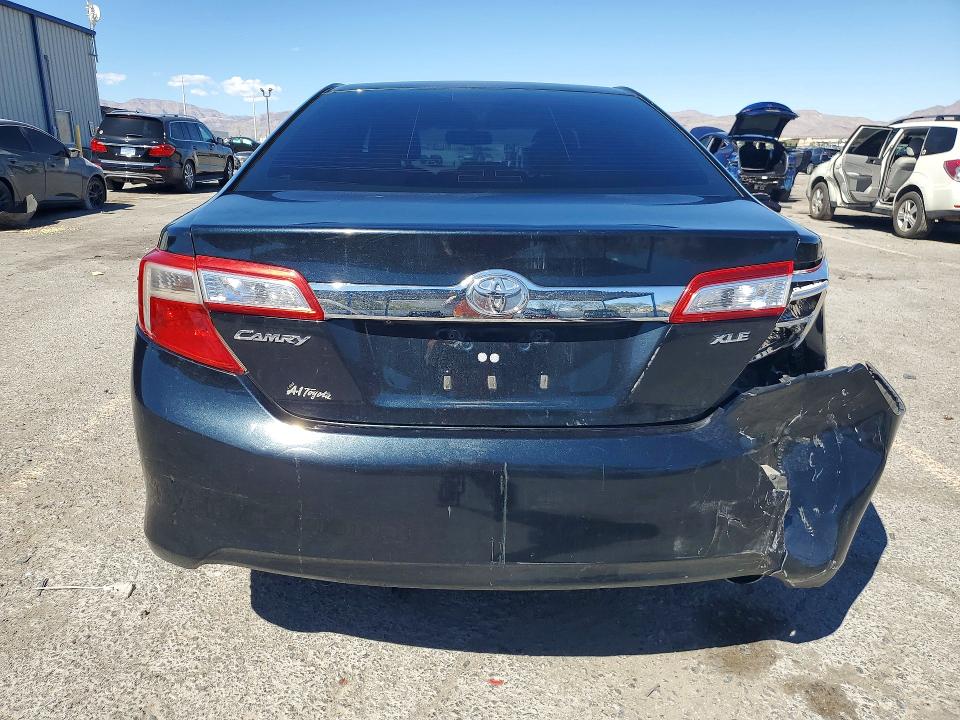 2012 Toyota Camry მანქანა იყიდება აუქციონზე, vin: 4T4BF1FK6CR162669, აუქციონის ნომერი: 70294206