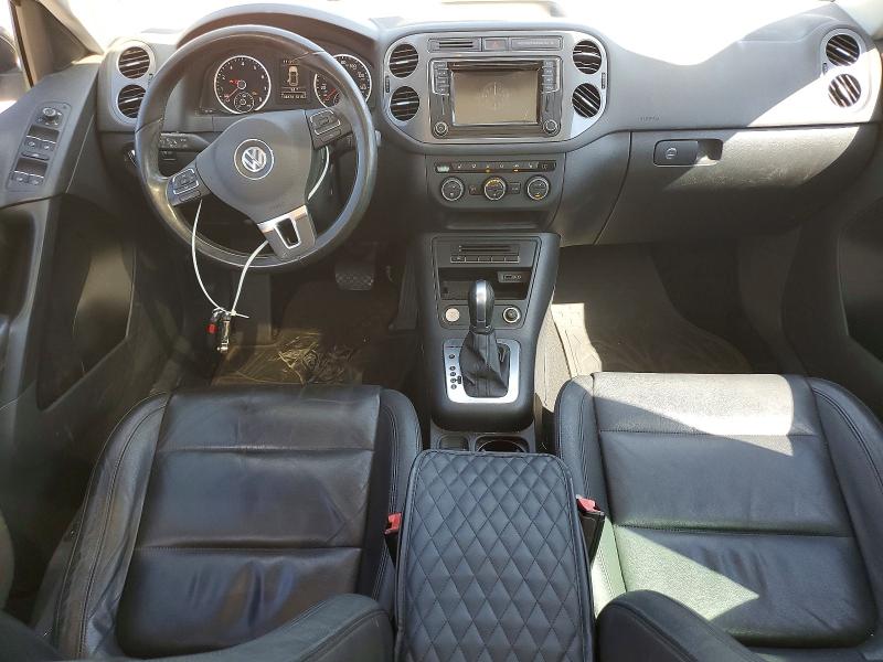 2017 Volkswagen Tiguan მანქანა იყიდება აუქციონზე, vin: WVGUV7AX4HK018357, აუქციონის ნომერი: 67872326
