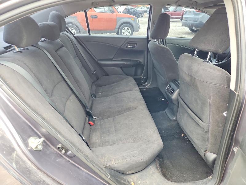 70010226 :رقم المزاد ، 1HGCR2E72FA025829 vin ، 2015 Honda Accord مزاد بيع