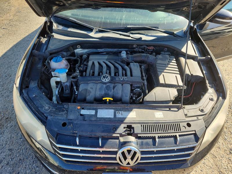 68974526 :رقم المزاد ، 1VWCM7A38DC078238 vin ، 2013 Volkswagen Passat مزاد بيع