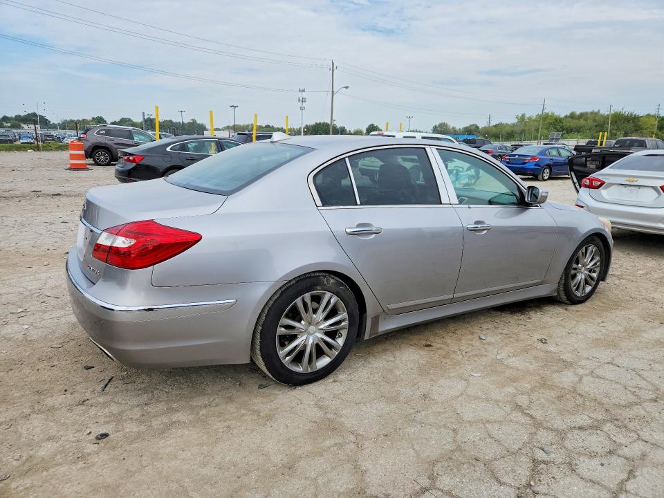 69025646 :رقم المزاد ، KMHGC4DDXCU198587 vin ، 2012 Hyundai Genesis مزاد بيع