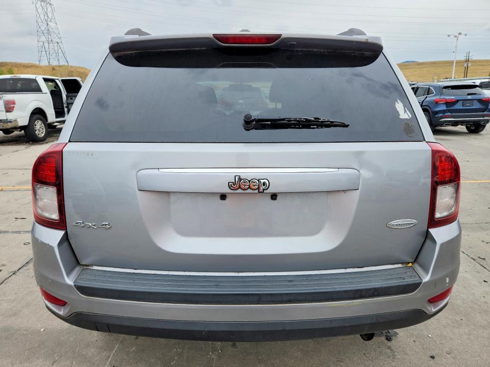 69428306 :رقم المزاد ، 1C4NJDEB8HD196777 vin ، 2017 Jeep Compass مزاد بيع